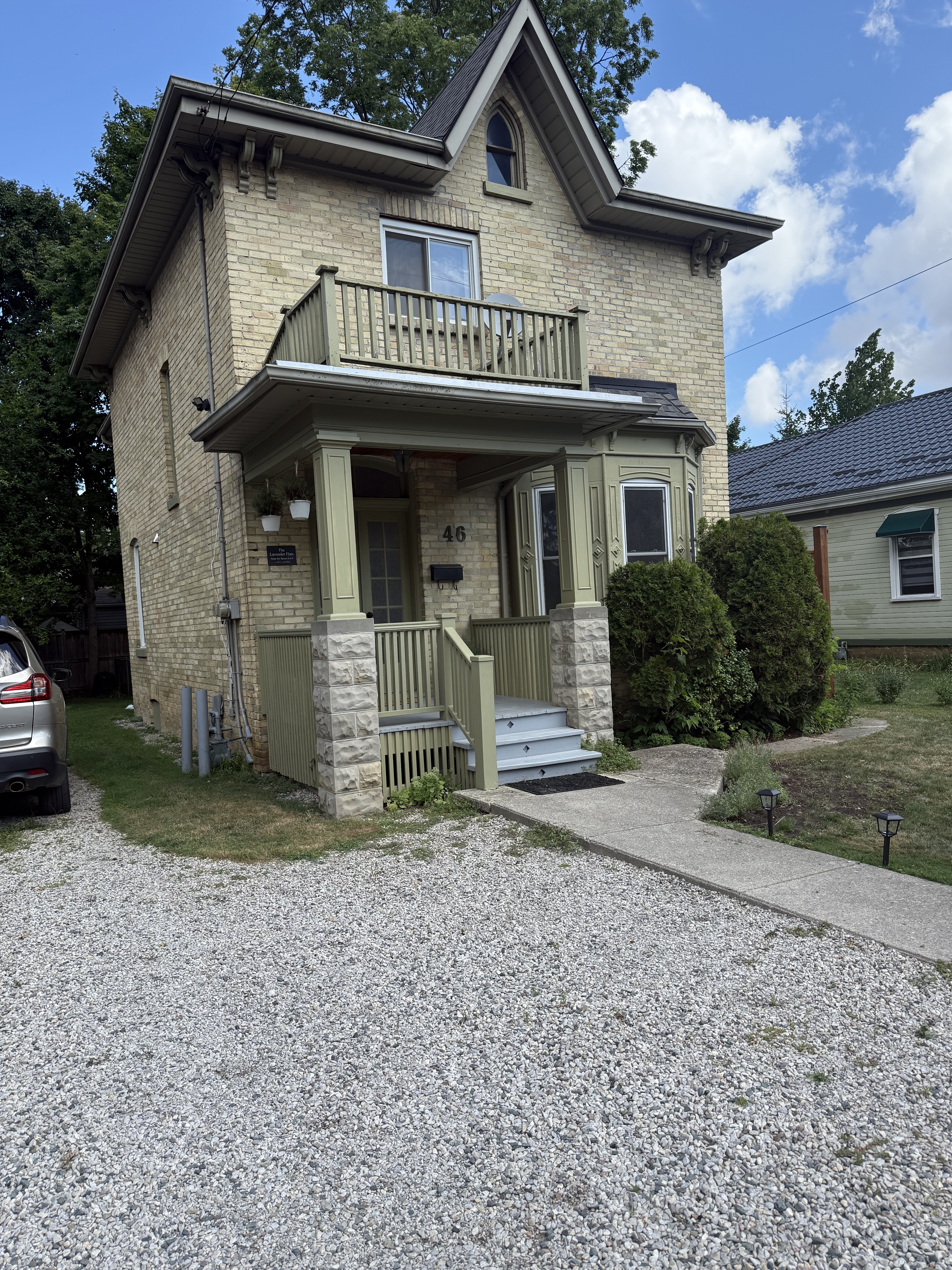 Additional front perspective of London Ontario duplex rental - Wortley Village